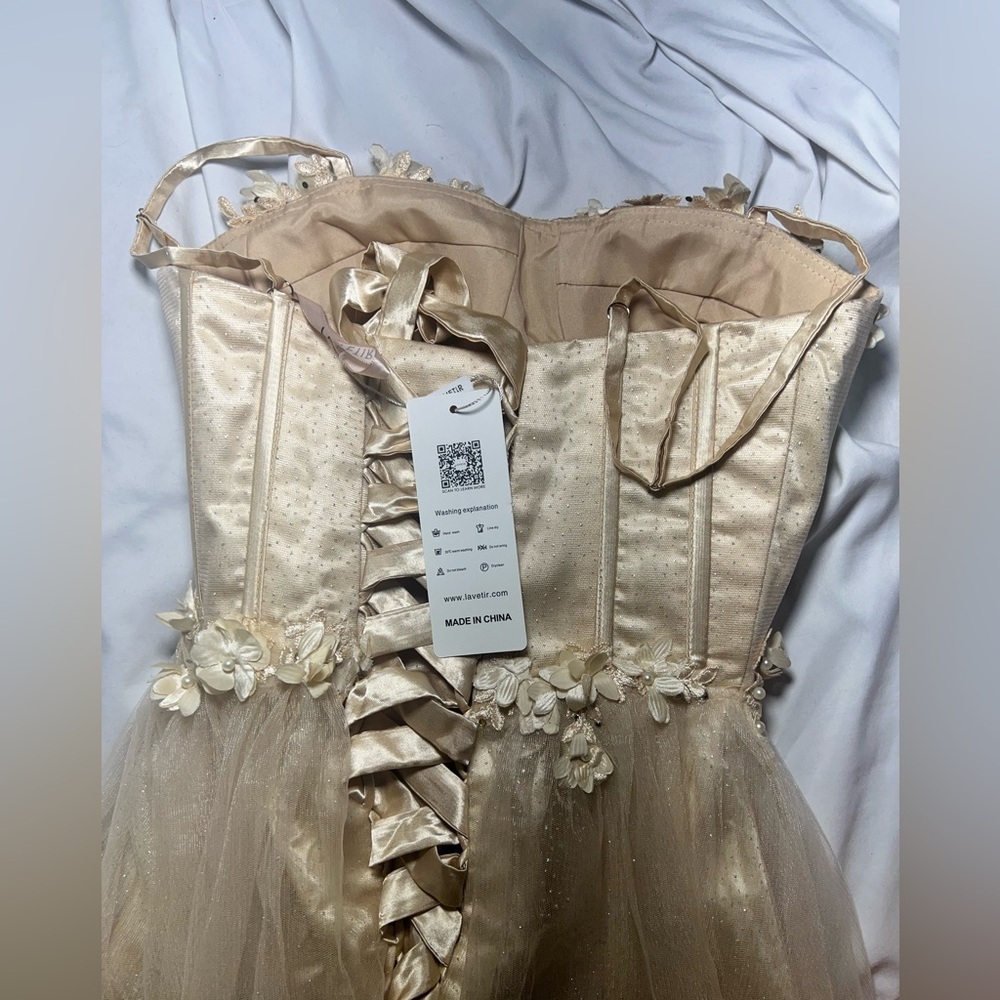 Lavetir Champagne 3D Floral Corset Top Dress | S NWT - Picture 16 of 16